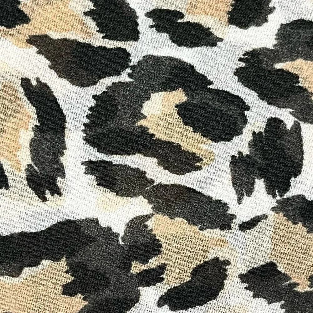 Banana Republic Sheer Leopard Blouse Women’s S Ruched Neck Puff Sleeve Peasent